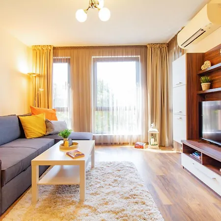 Domus Amber With Parking