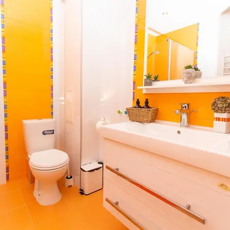 Domus Amber With Parking