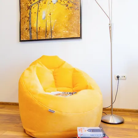 Domus Amber With Parking * 플로브디프